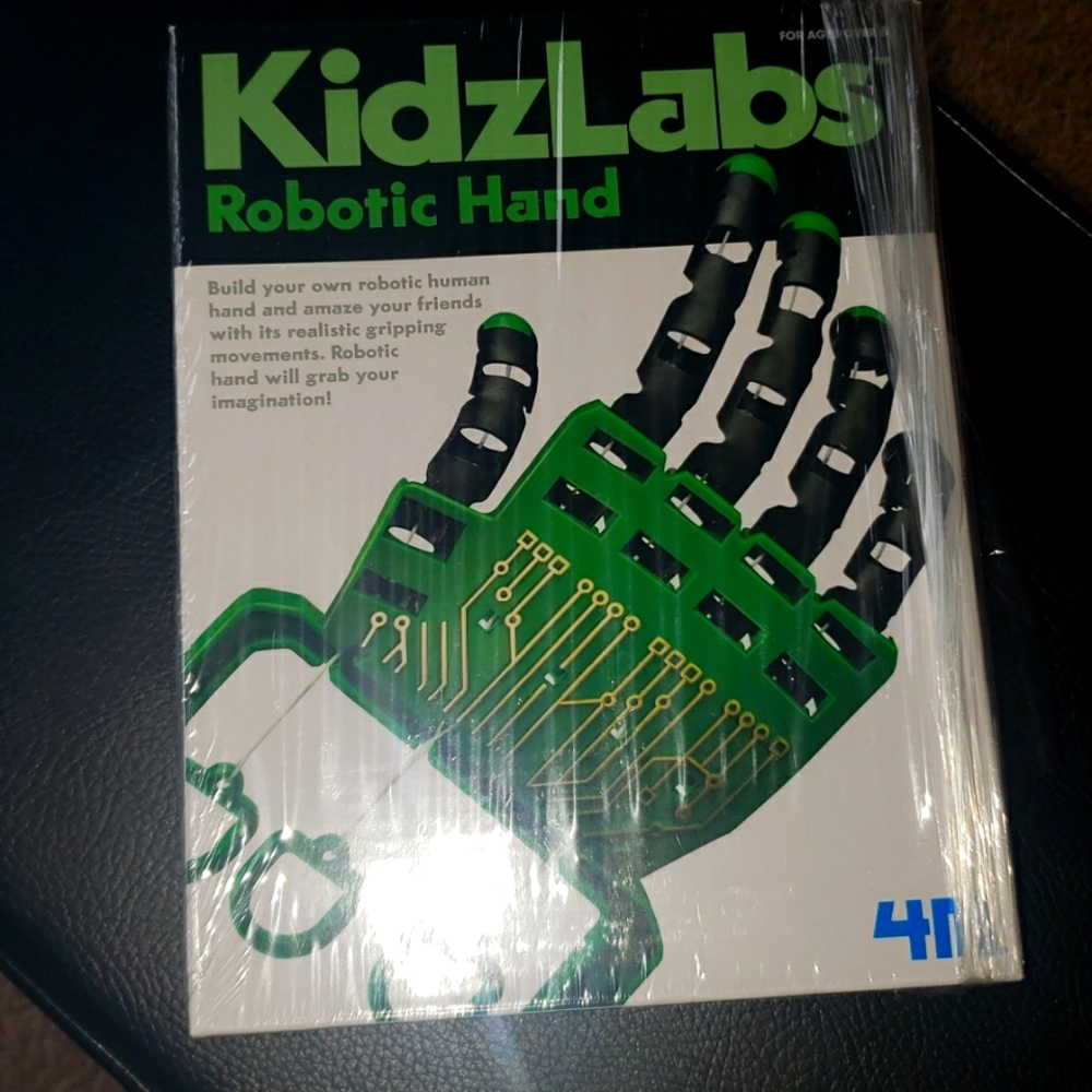 KidzLabs Robotic hand home lab